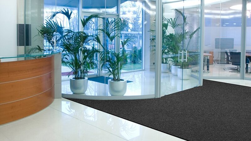 Top Business Tips: Avoid accidents and get more customers with entrance mats