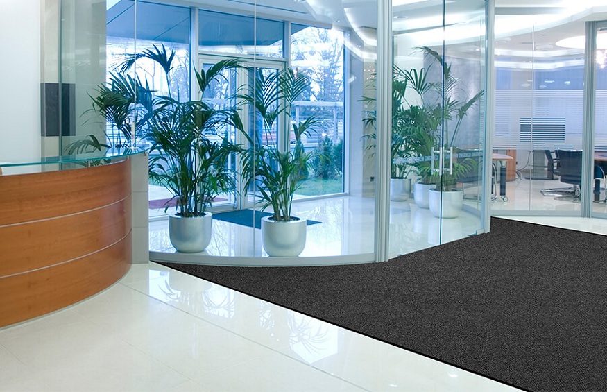 Top Business Tips: Avoid accidents and get more customers with entrance mats