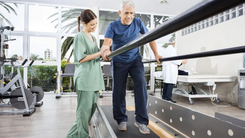 The Role of Physiotherapy Centres in Elder Care