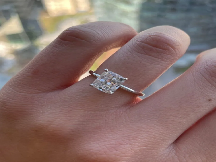: Woolley’s Ethereal Engagement Ring Collections: Elevating Romance in Manchester