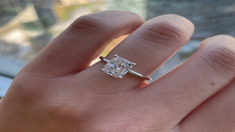 : Woolley’s Ethereal Engagement Ring Collections: Elevating Romance in Manchester