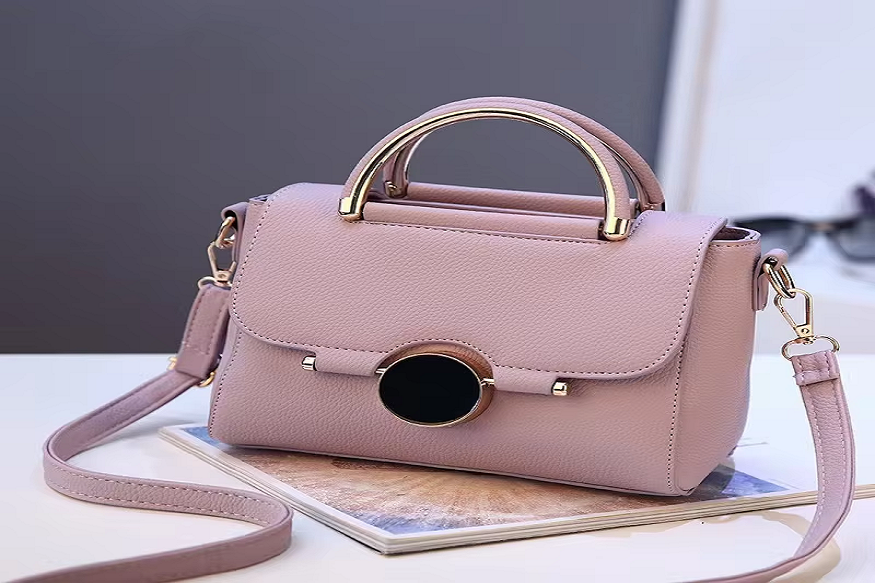 The Luxury Meets The Function: The Best Branded Handbags for Men and Women.